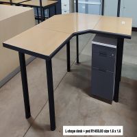 D18 - L-shape desk R1450.00 size 1.6 x 1.6